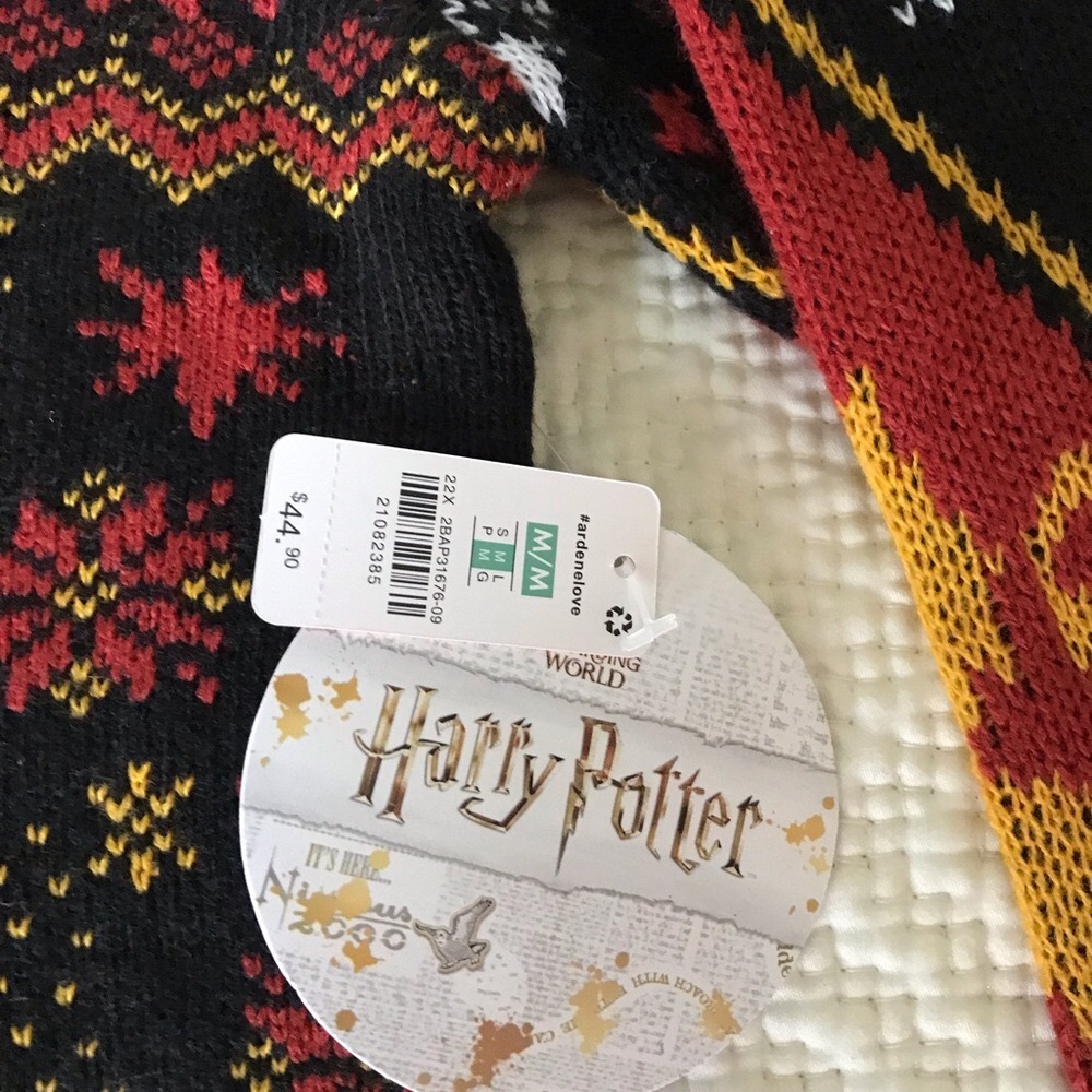 Harry Potter-Gryffindor - Picture 6 of 10